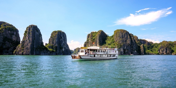 HALONG COZY BAY CRUISE