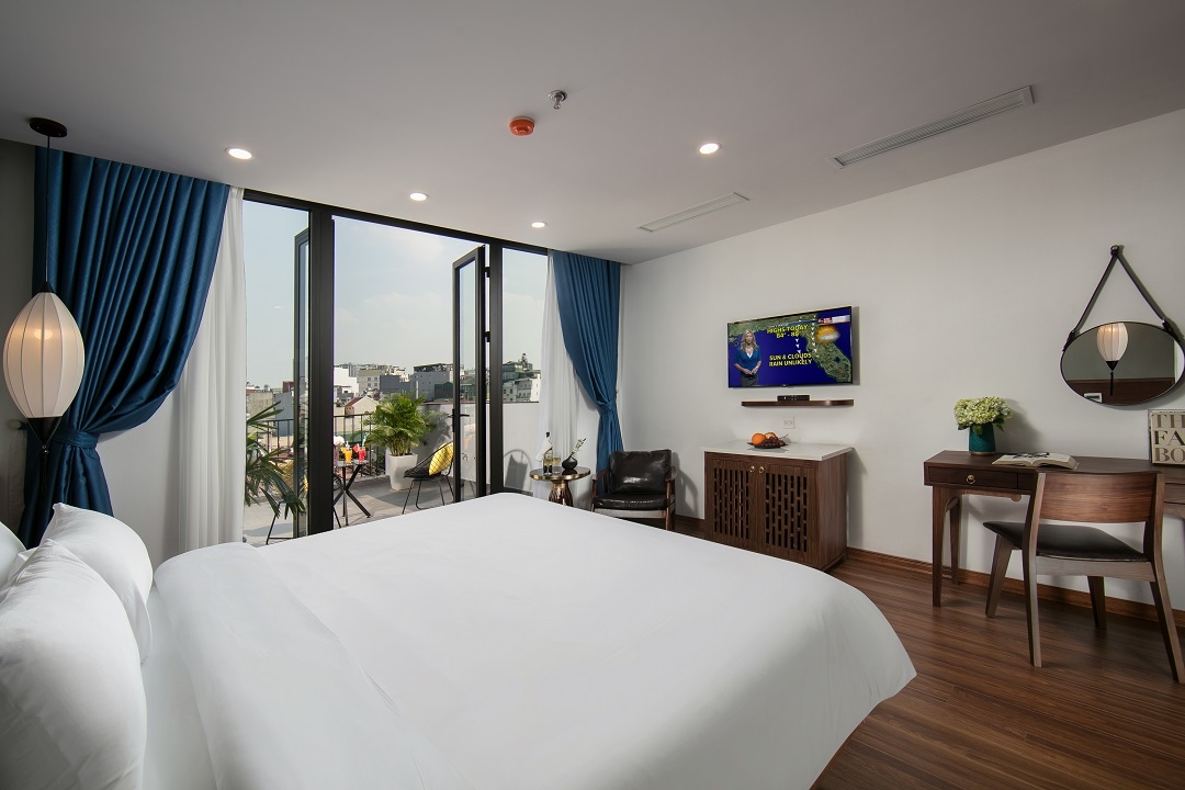 Excutive Suite with Terrace